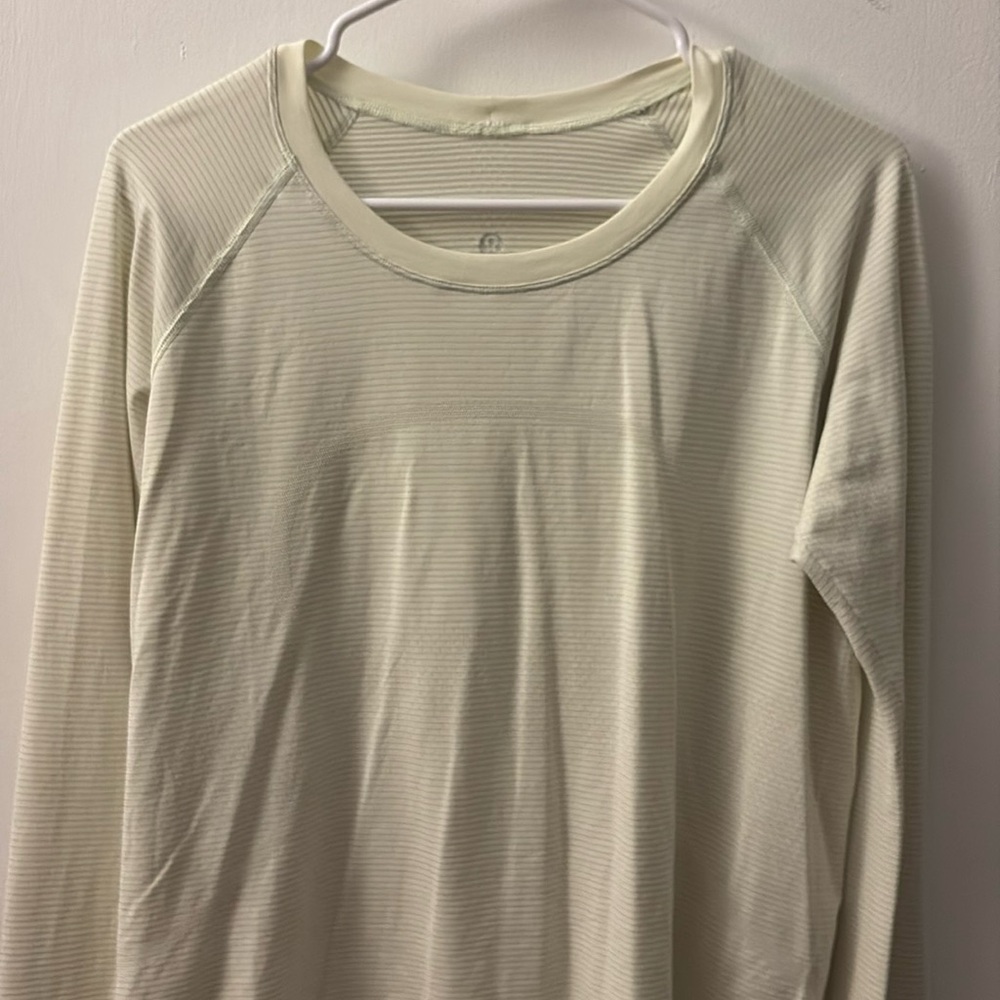 Lululemon Swiftly Tech Long Sleeve